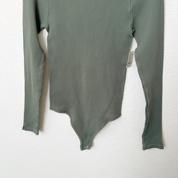 [Free People] Army Green XYZ Bodysuit Long Sleeve Ribbed Turtleneck NWT Sz L/XL - Picture 6 of 12